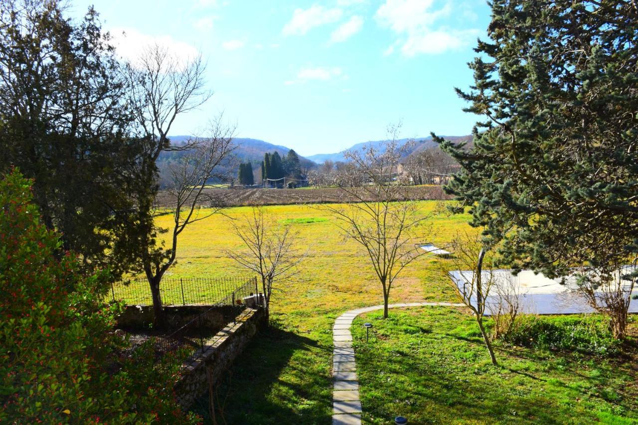 Domaine La Barre Dun-sur-Auron Exterior photo